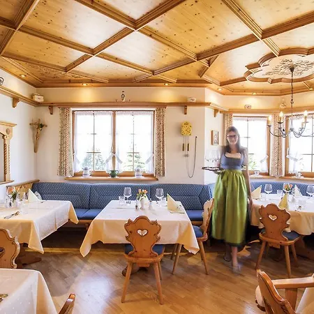 Zum Kreuz 3* Sankt Märgen